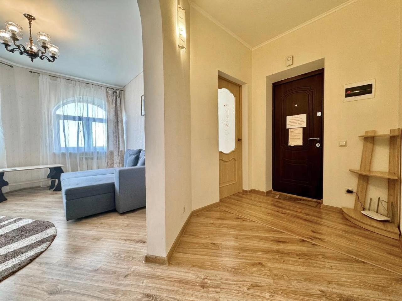 Apartpoltava Новий Будинок, В Самому Центрі 2-Окремі Кімнати, Панорамний Балкон Esterno foto