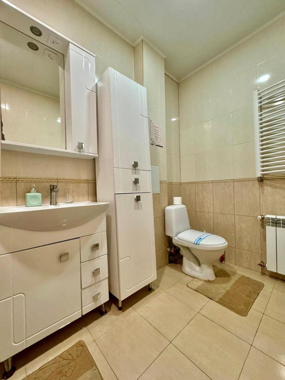 Apartpoltava Новий Будинок, В Самому Центрі 2-Окремі Кімнати, Панорамний Балкон Esterno foto
