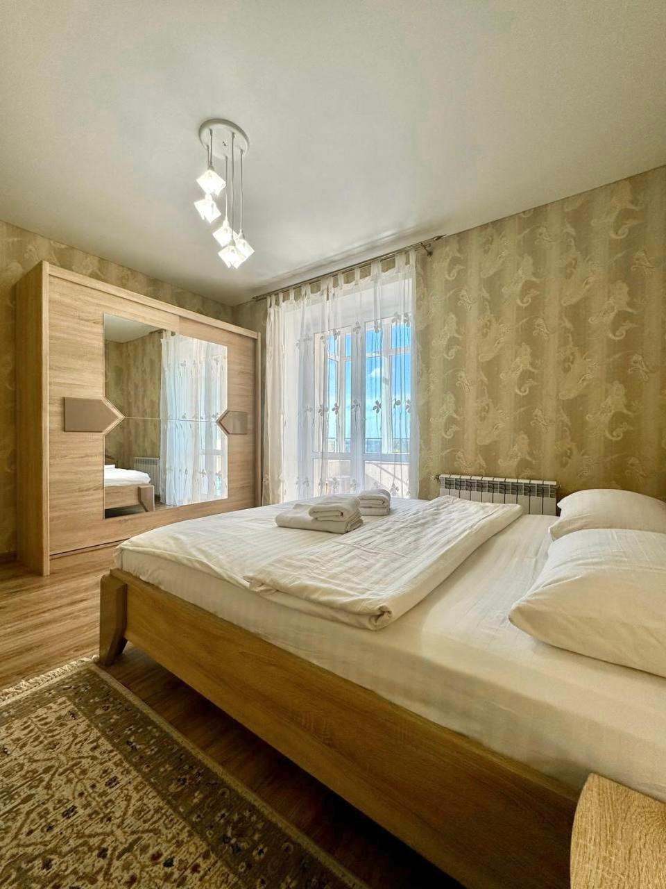 Apartpoltava Новий Будинок, В Самому Центрі 2-Окремі Кімнати, Панорамний Балкон Esterno foto