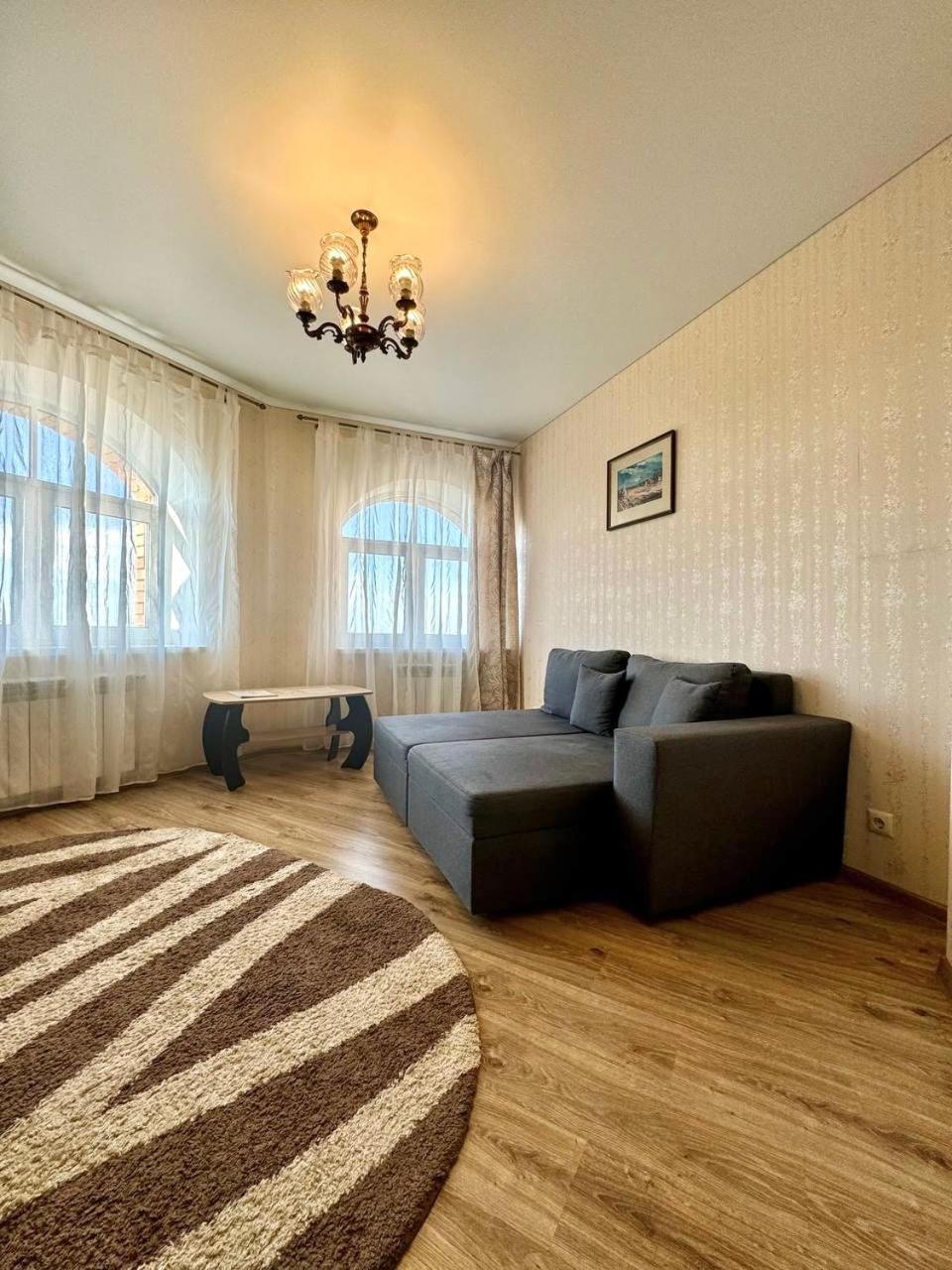Apartpoltava Новий Будинок, В Самому Центрі 2-Окремі Кімнати, Панорамний Балкон Esterno foto